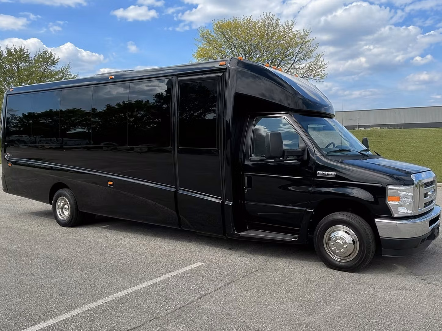 18 passenger minibus