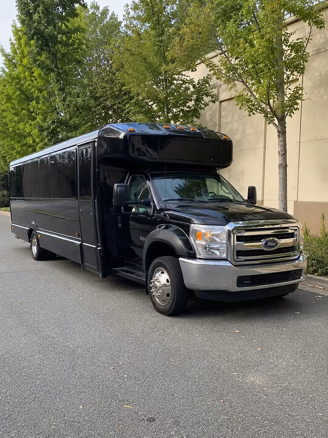 arvada prom party buses with the amenities your group actually wants