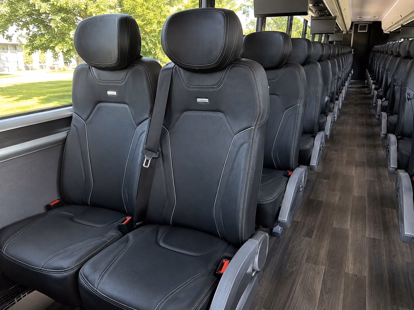 why arvada sports fans keep coming back to busrentalarvada com for group transportation
